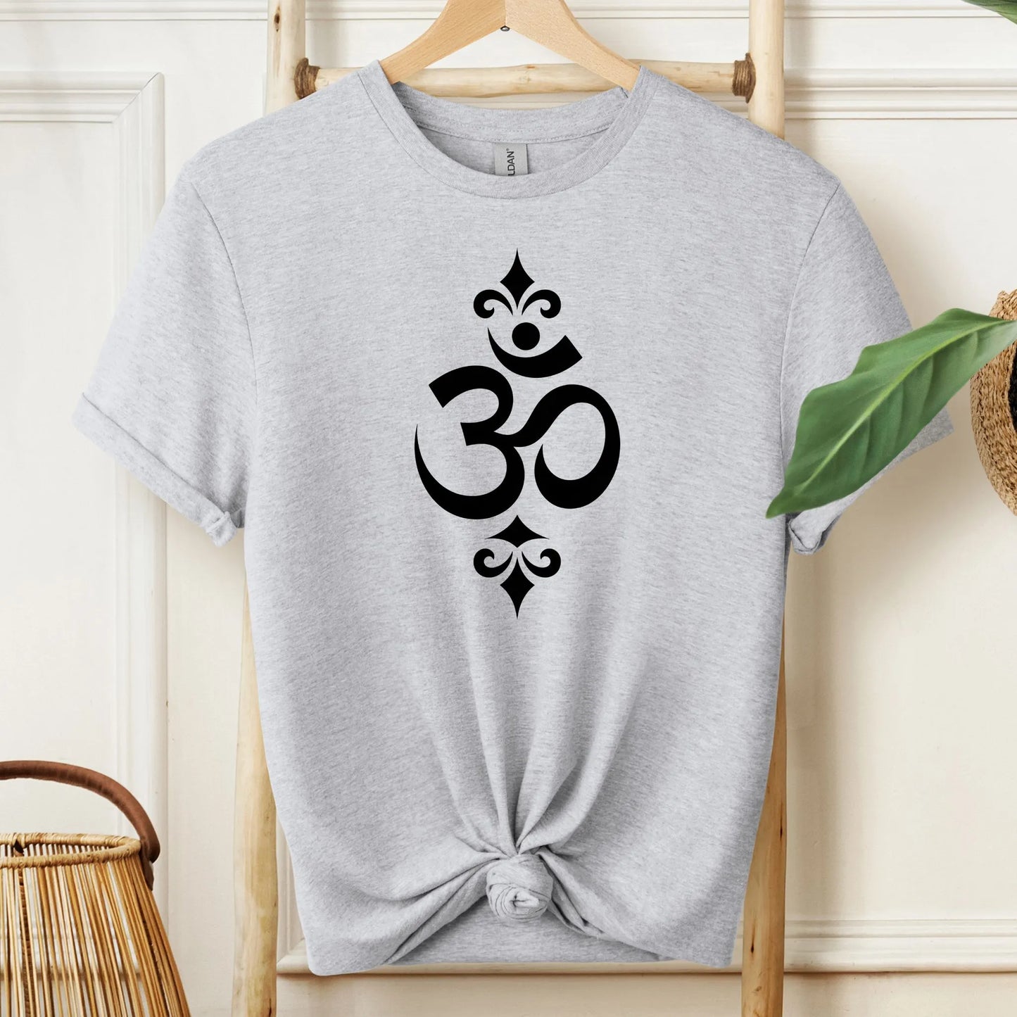 Aum T-Shirt!
